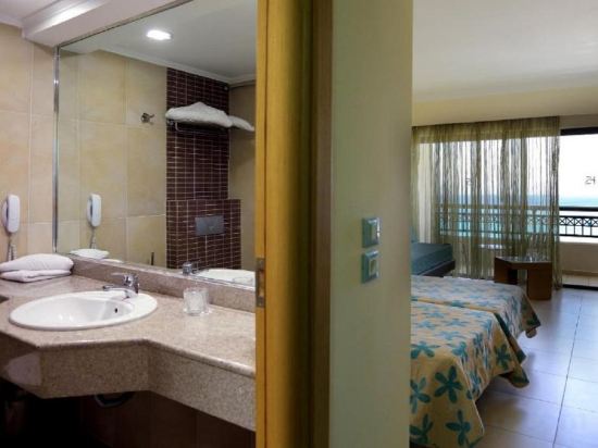 Фото Sol Cosmopolitan Rhodes - All inclusive