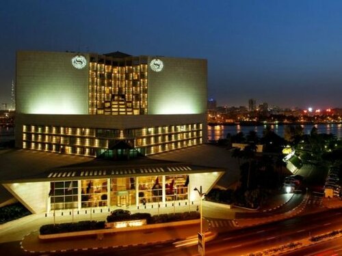 Внешний вид отеля Sheraton Dubai Creek Hotel & Towers в Дейре, фото 2