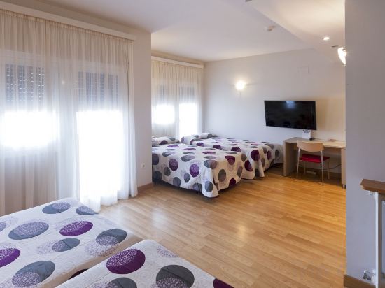 Фото Hotel Santamaría