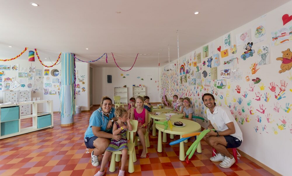 Фото Dolphin Bay