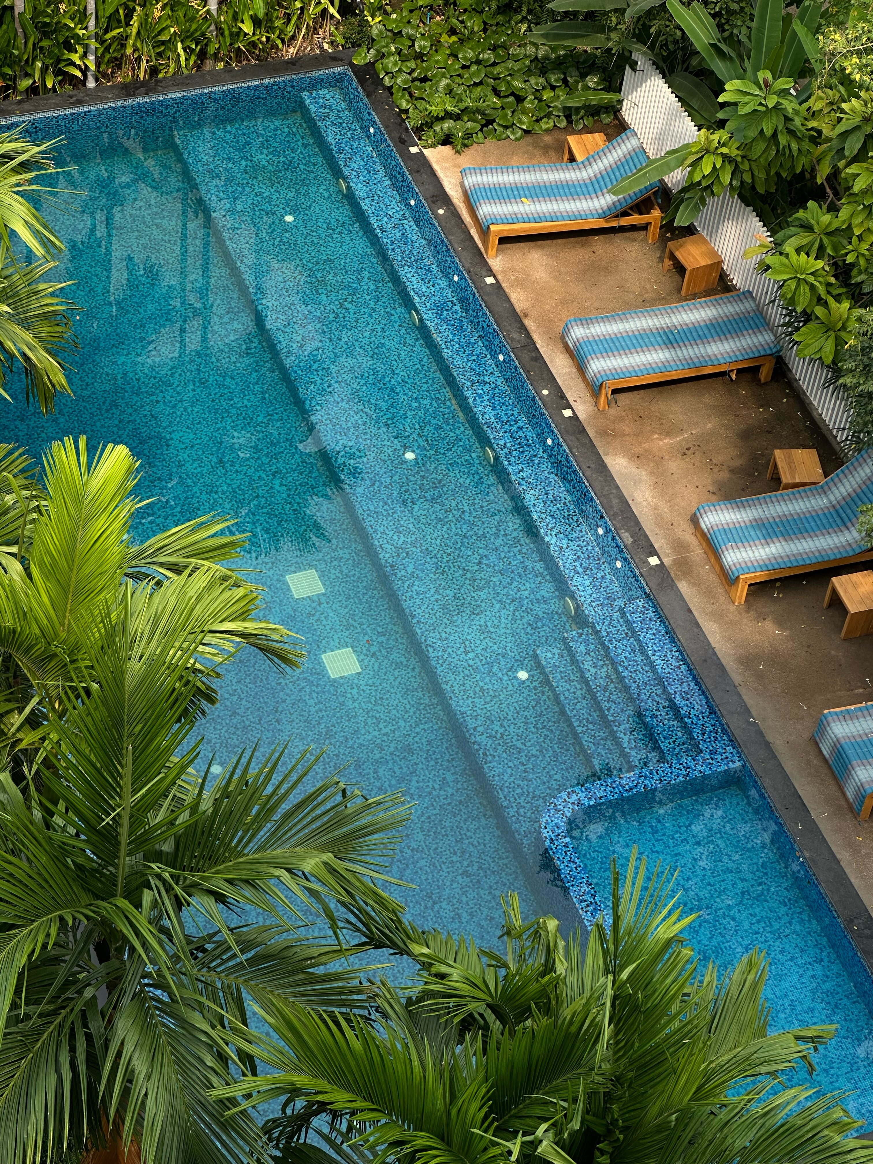 Фото Dee Prom Pattaya Hotel