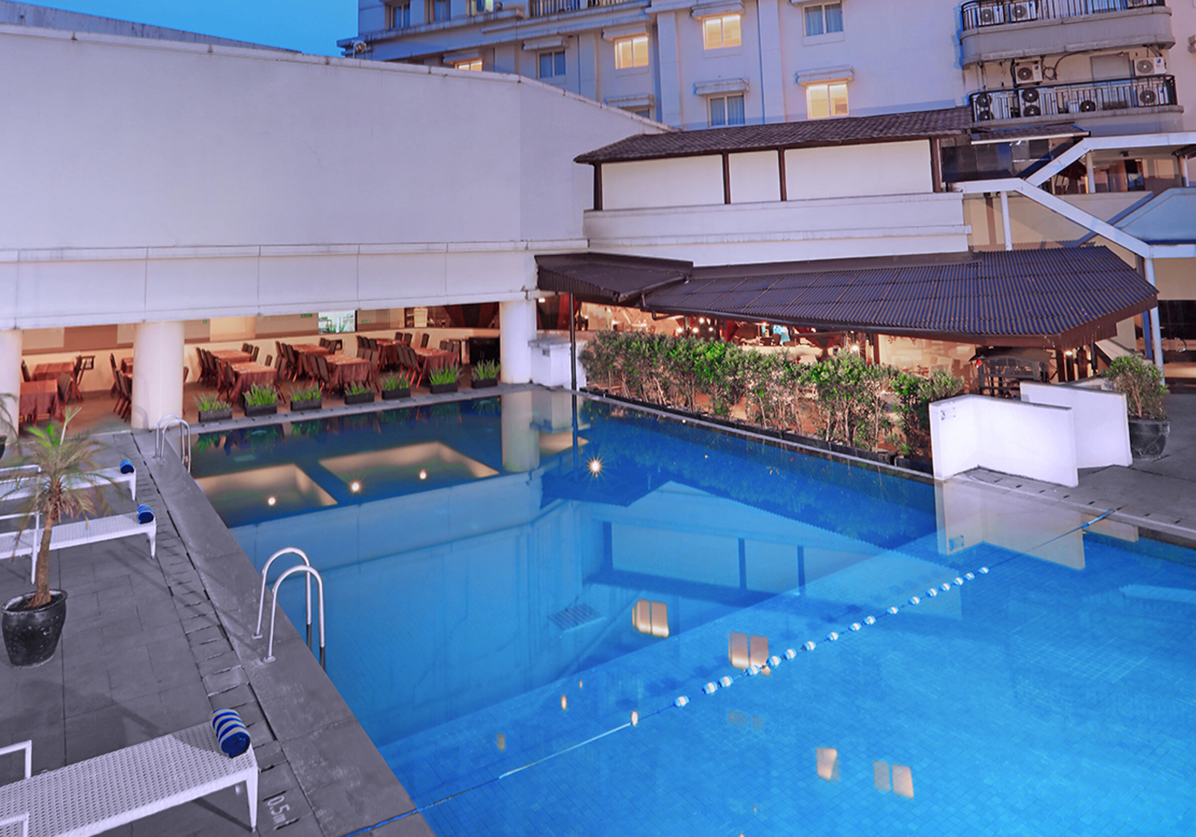 Фото Grand Dafam Braga Bandung