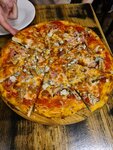 Gini Pig (Yeznik Koghbatsi Street, 20/4) ، حانة، بار