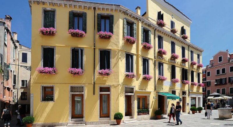 Гостиница Ca Marinella