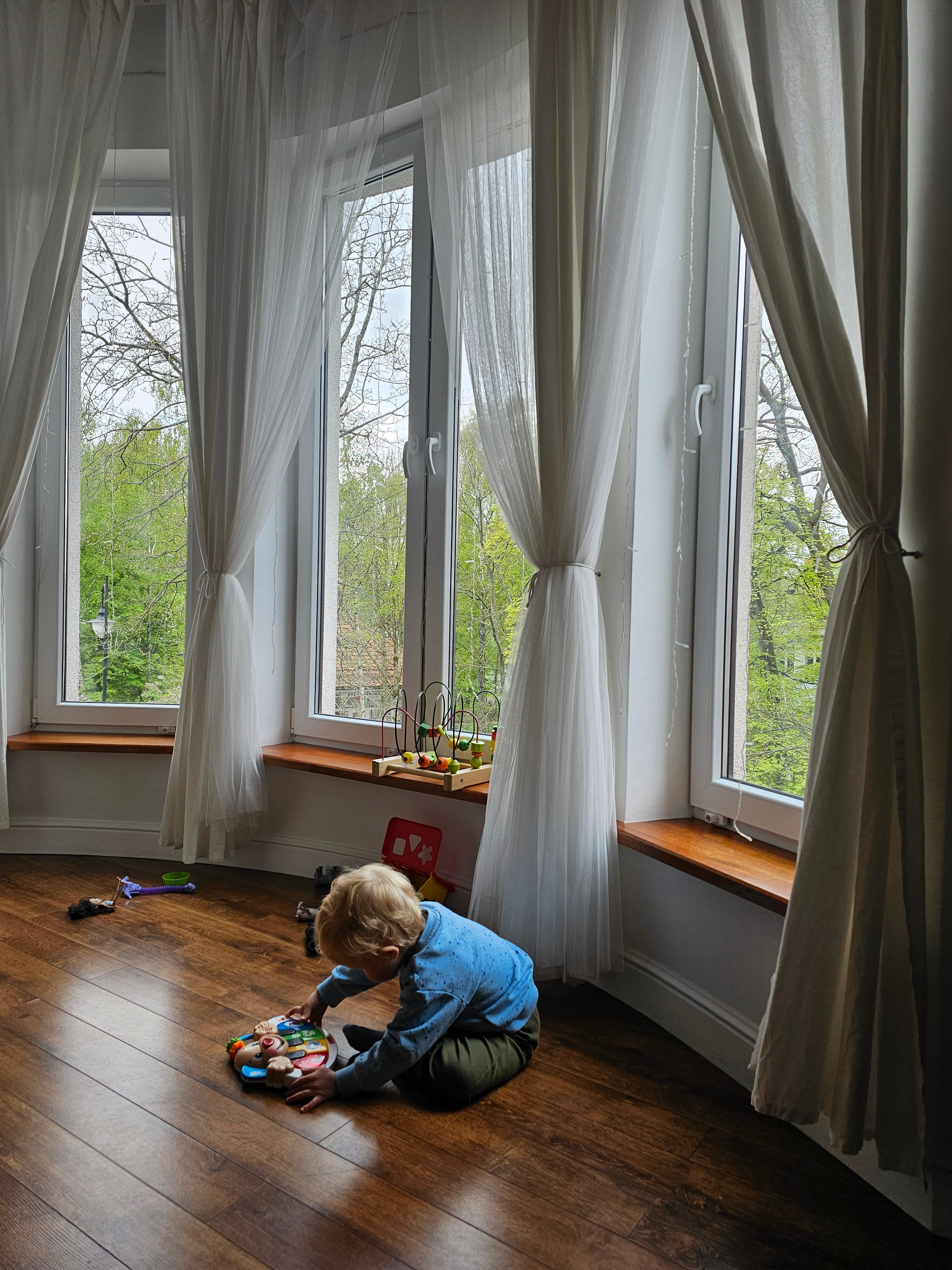 Фото Happy Holidays Family Apartments