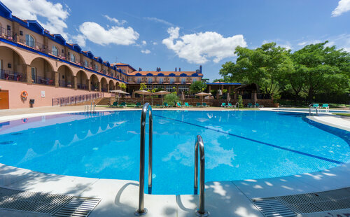 Гостиница Ms Fuente Las Piedras