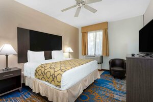 Гостиница Baymont by Wyndham Tallahassee