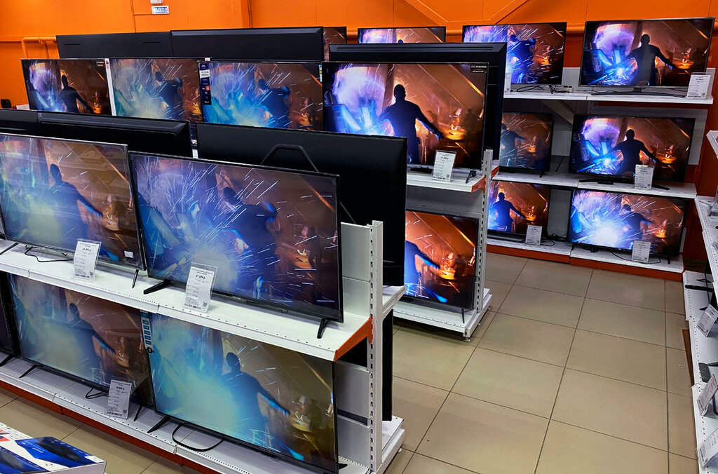 Electronics store DNS, Kamyzyak, photo