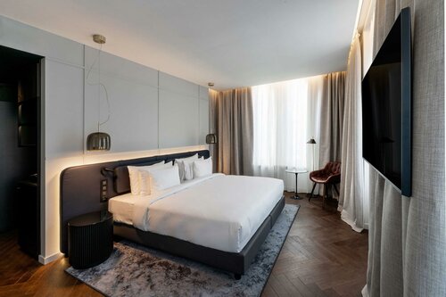 Гостиница Radisson Collection Hotel, Santa Sofia Milan в Милане