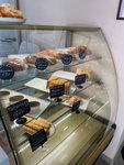 Окруженные счастьем (Lensoveta Street, 16), bakery