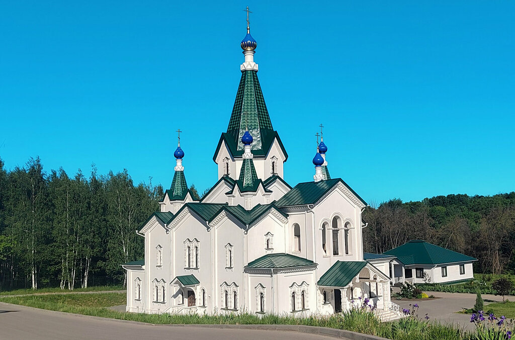 Orthodox church Church of St. Blessed Matrona of Moscow in Flowers, Nizhny Novgorod, photo