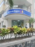 Parque Versalles Banco de Bogotá (Valle del Cauca, Municipio de Santiago de Cali, Comuna 2, San Vicente, Calle 23A Norte), bank