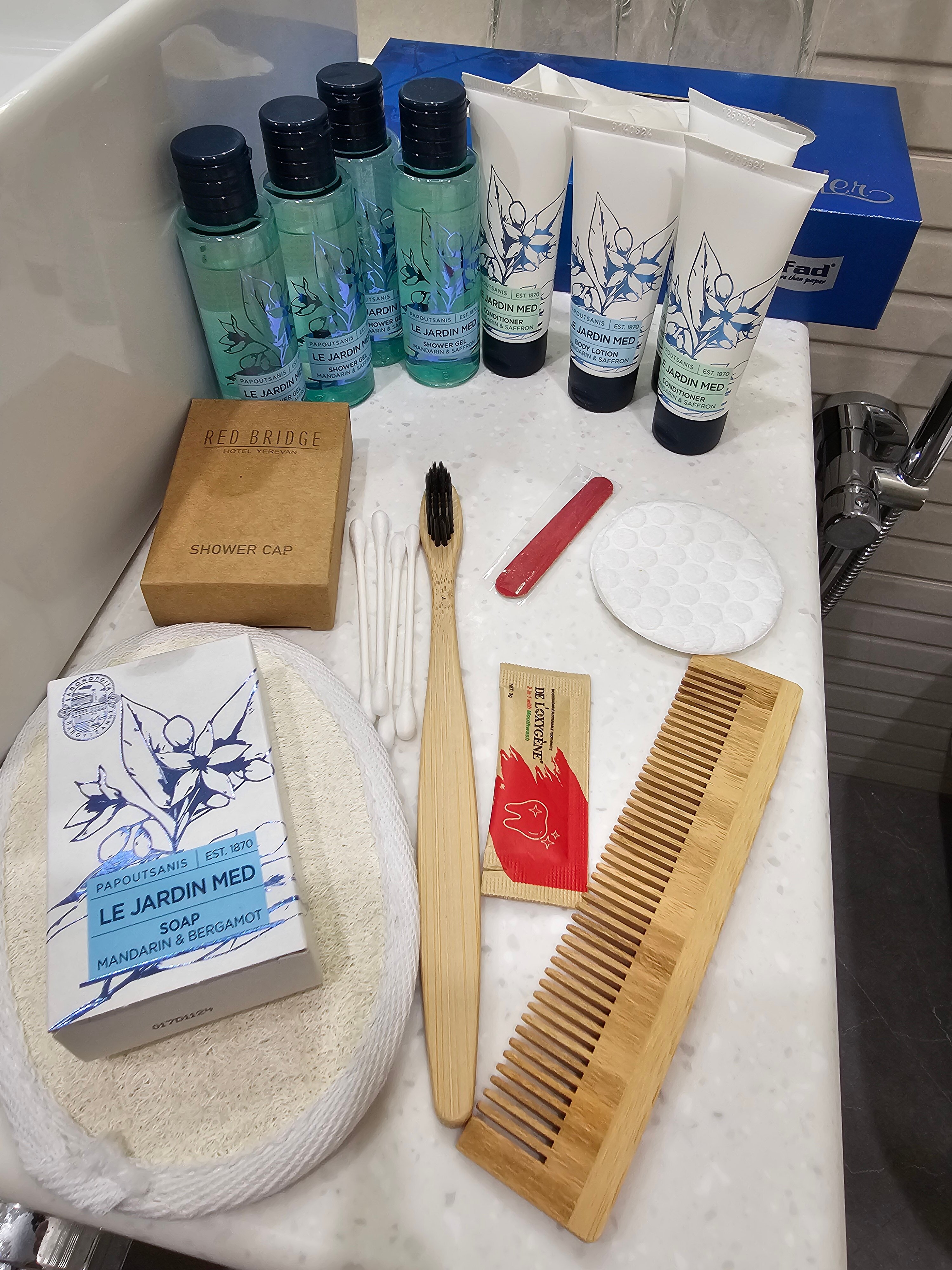 Фото Red Bridge Yerevan