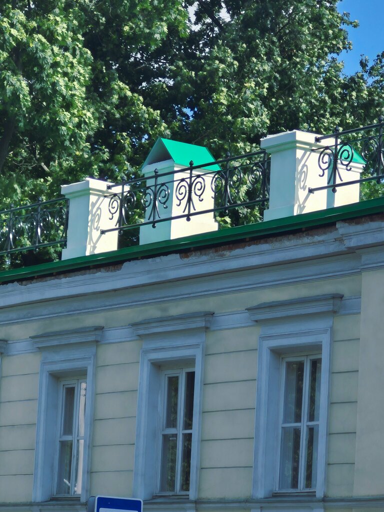 Diqqətəlayiq yer Флигель усадьбы Р.Е. Татищева, Moskva, foto