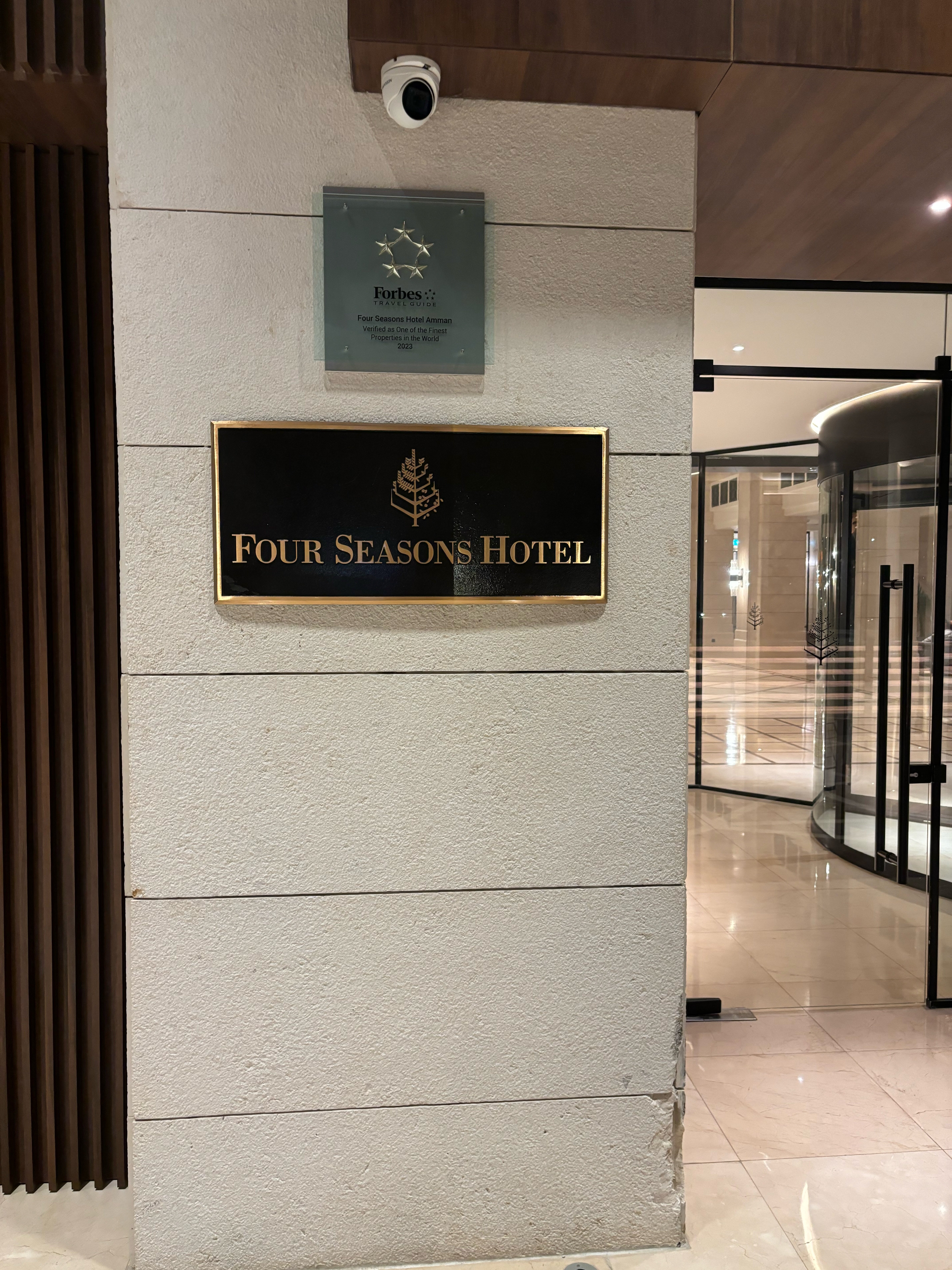 Фото Four Seasons Hotel Amman