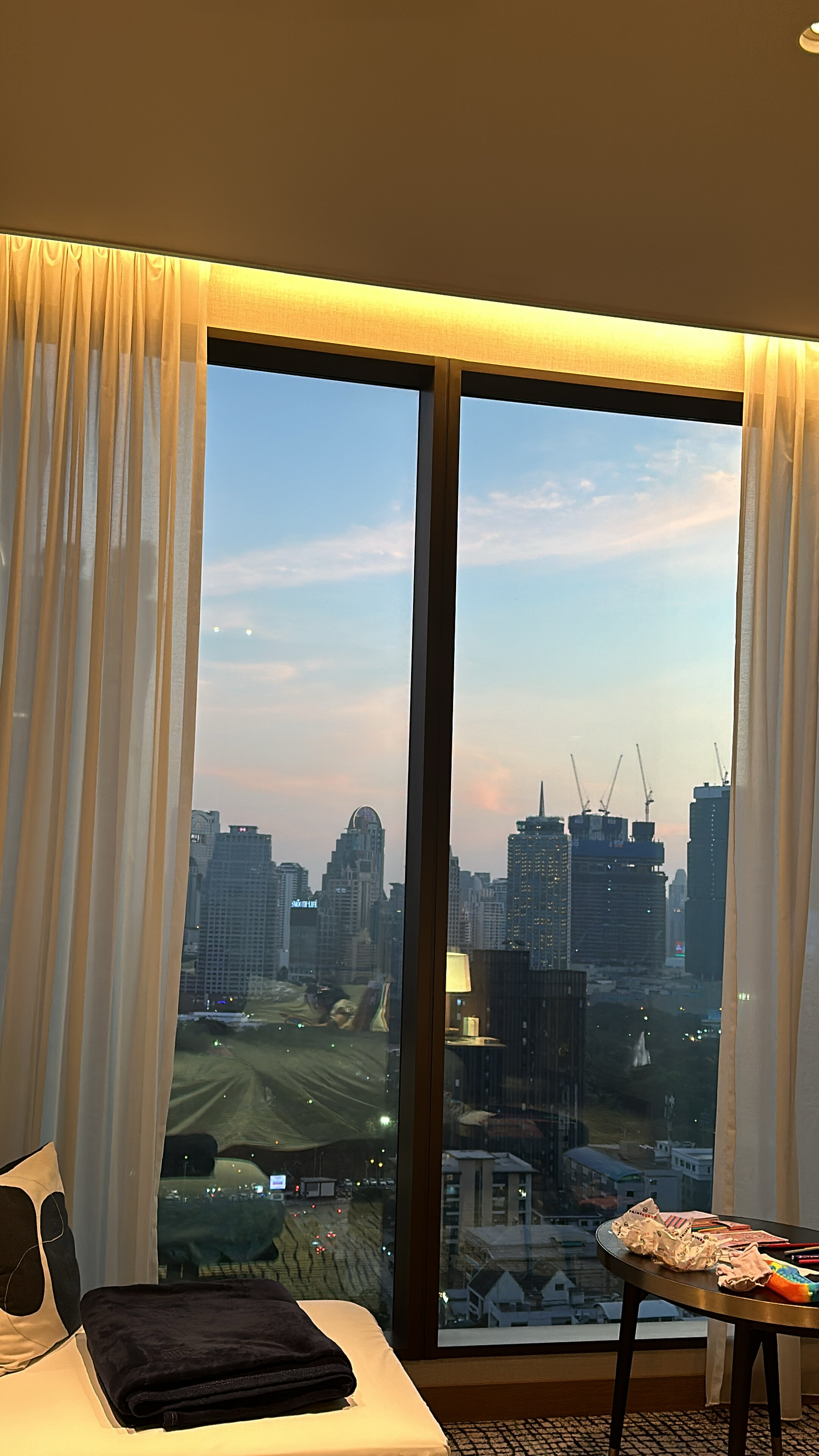 Фото Sindhorn Midtown Hotel Bangkok