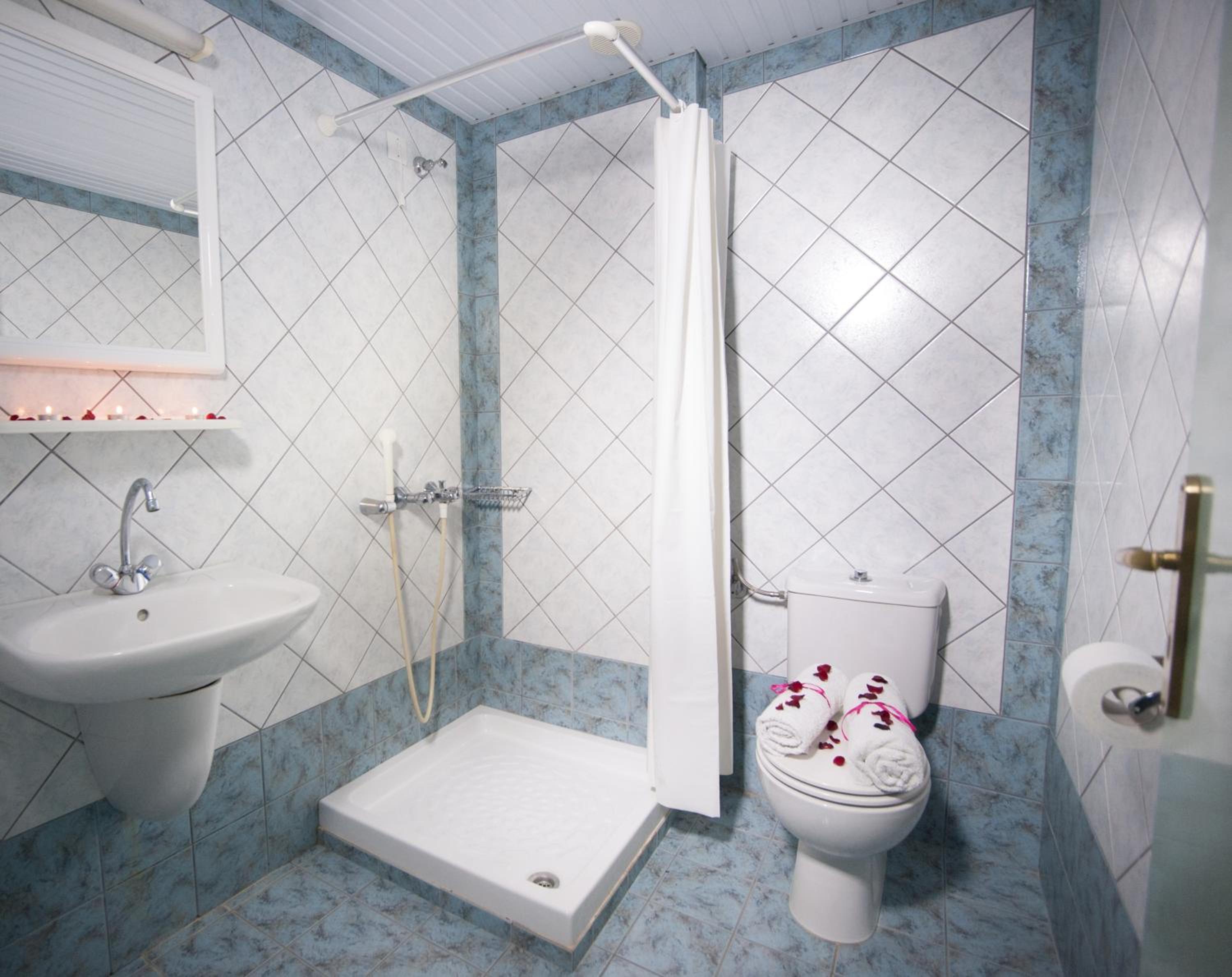 Фото Theoni Apartments