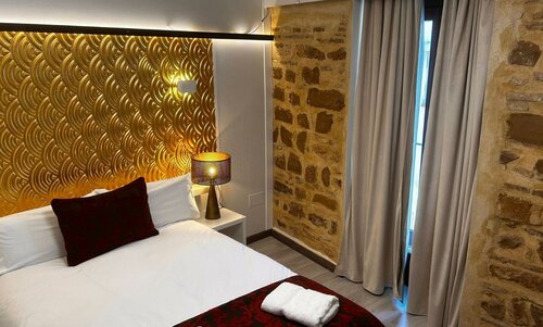 Гостиница Apartamentos Fuente Redonda в Убеде