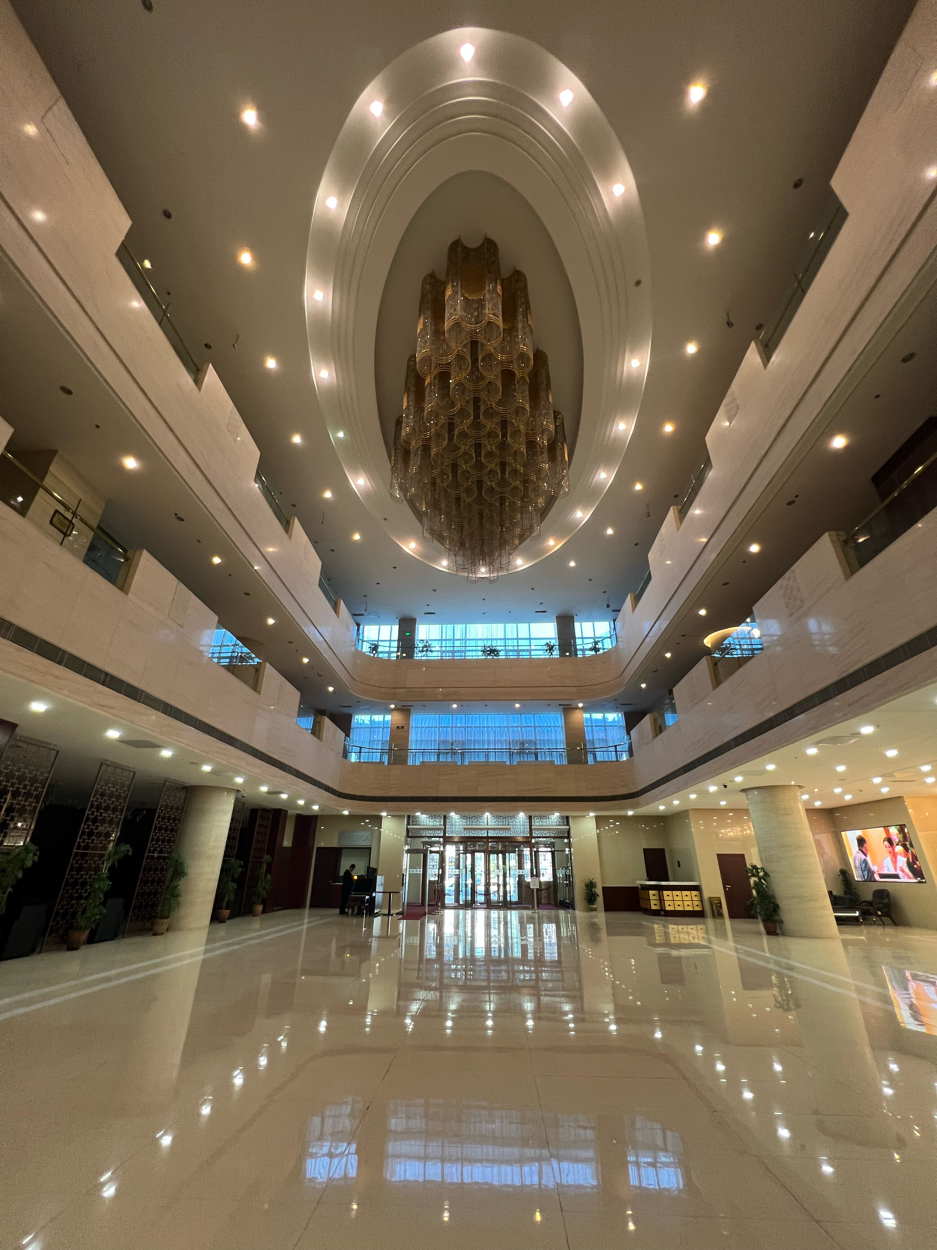 Фото Beijing Palace Soluxe Hotel Astana