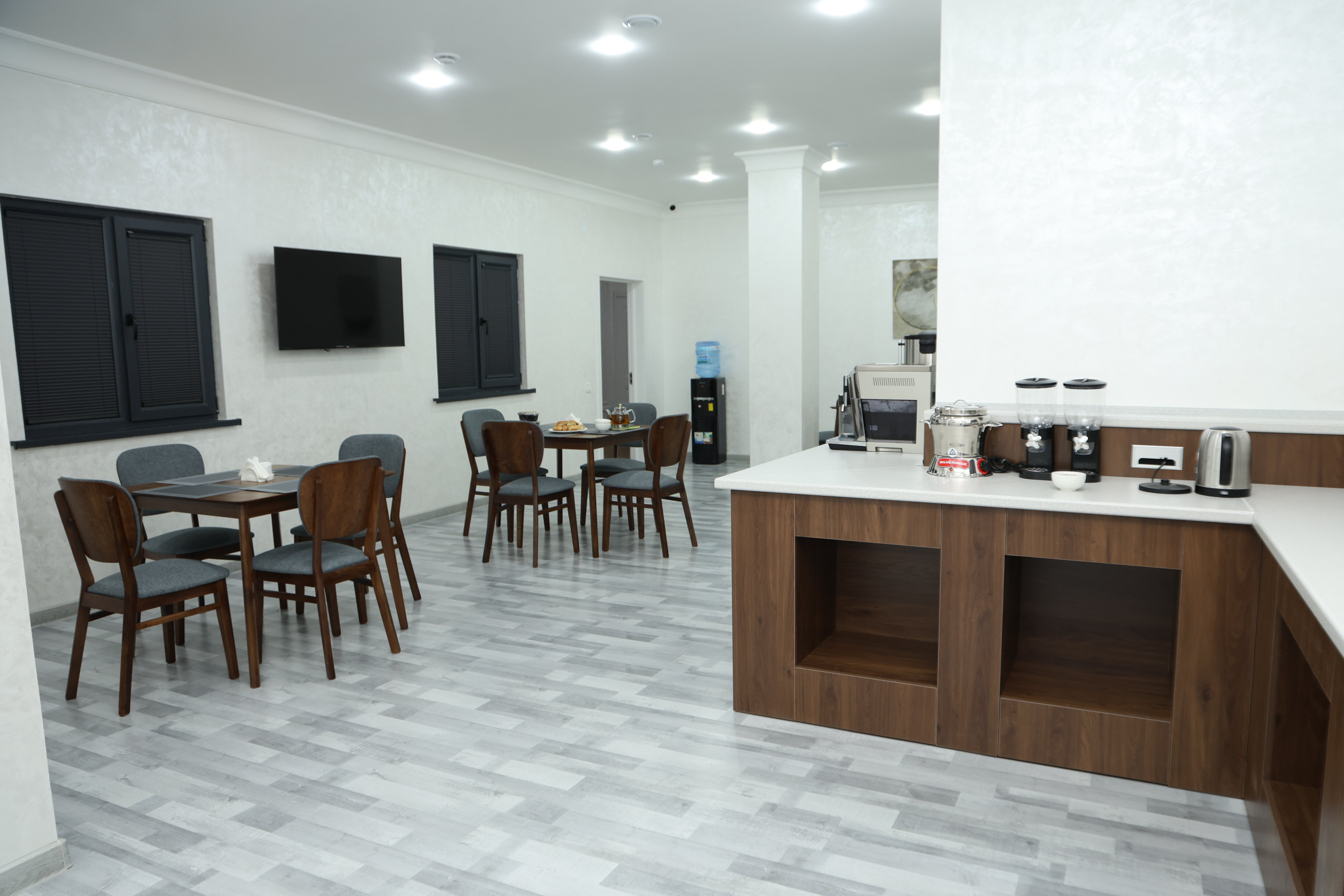 Фото Clouds Hotel