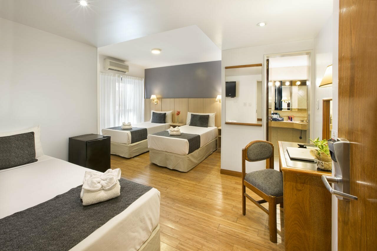 Фото Hotel Sheltown