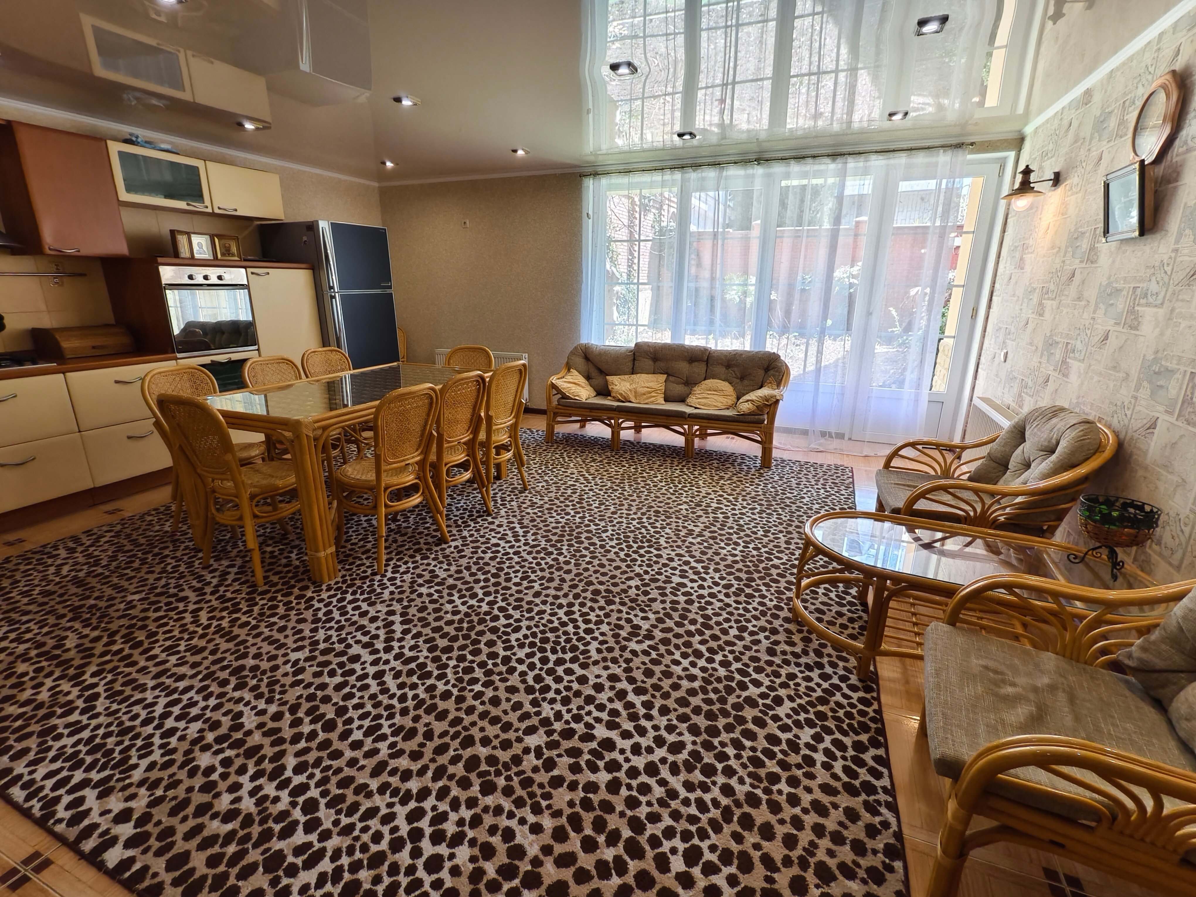 Фото Ялтинская Вилла