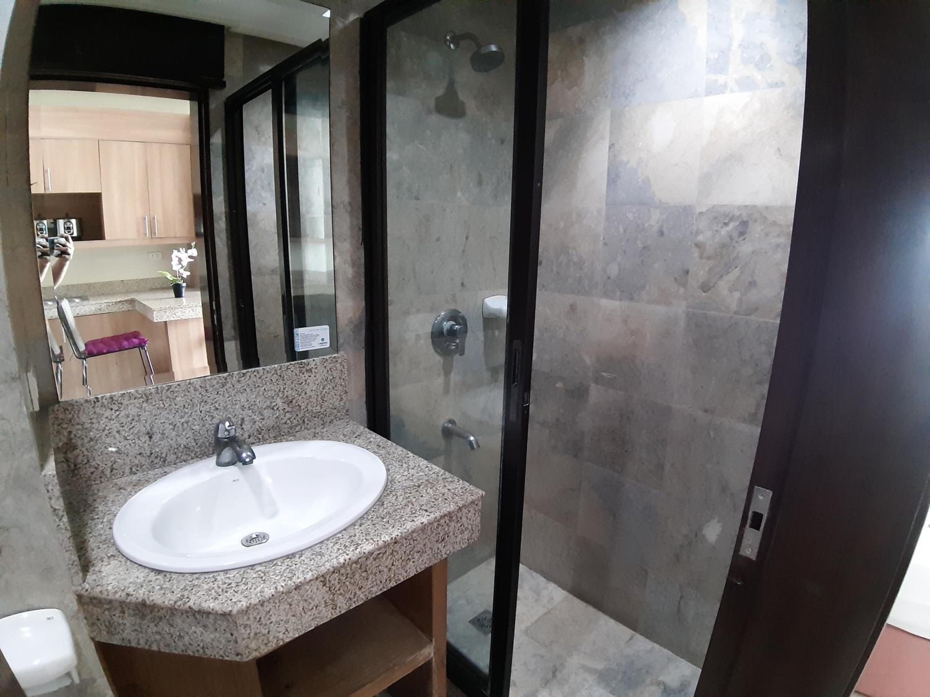 Фото City Suites Ramos Tower