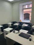 Kitsune (Shvedskiy Lane, 2), cursos de idiomas extranjeros