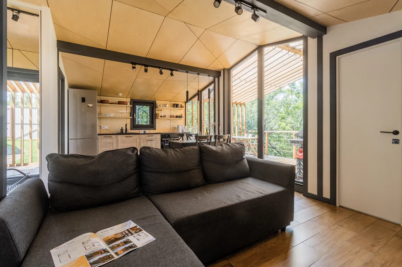 Фото ДК Лэнд