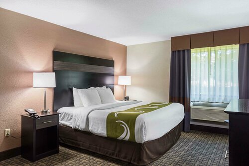 Гостиница Quality Inn & Suites