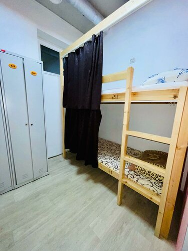 Иное жильё Идеал в Геленджике