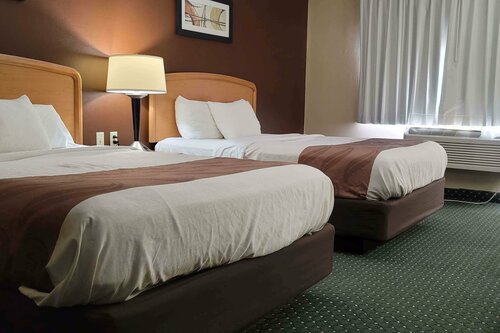 Гостиница Travelodge by Wyndham Fargo West Acres в Фарго