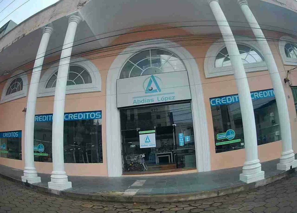 Convenience store Abdias Lopez, Santa Cruz de la Sierra, photo