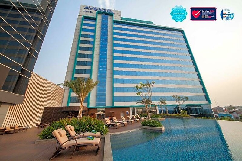 Гостиница Avenzel Hotel & Convention Cibubur