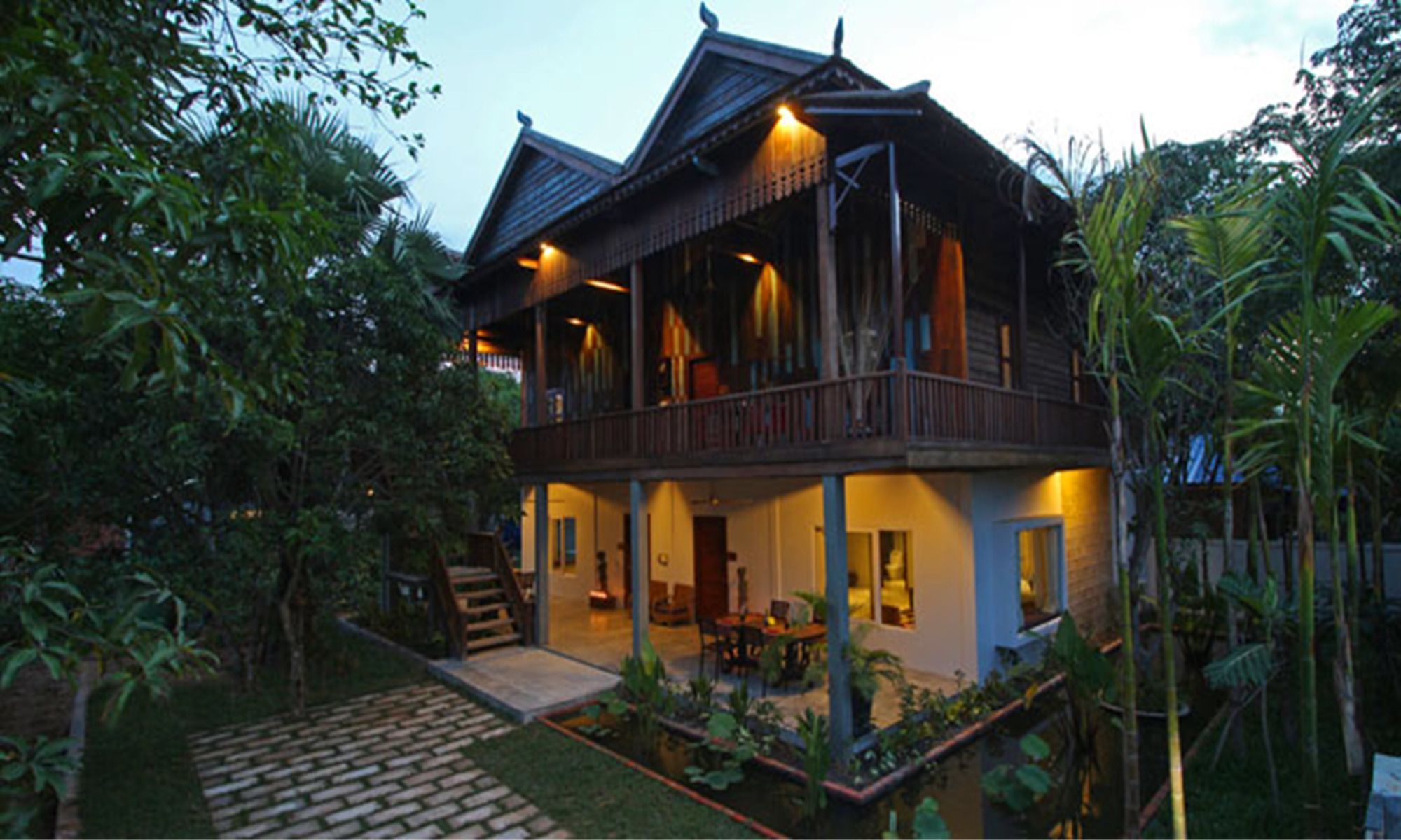 Фото Isann Lodge