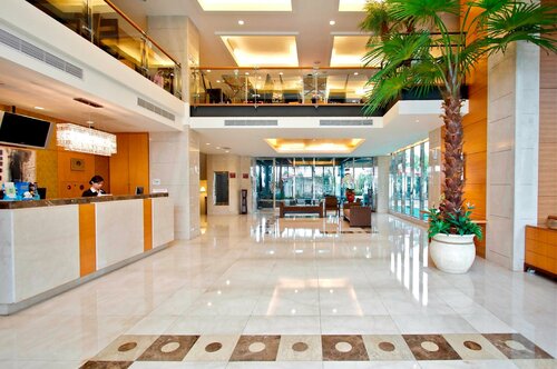 Гостиница Hotel Les Champs Jiaosi