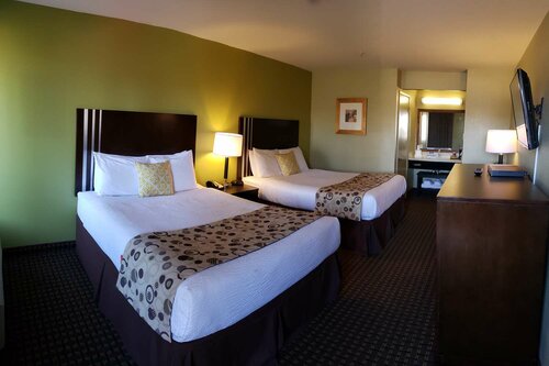 Гостиница SureStay Hotel by Best Western Vallejo Napa Valley в Вальехо