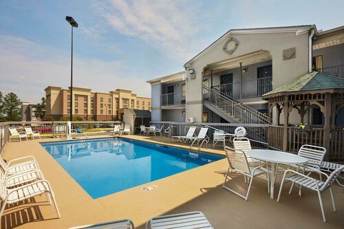 Гостиница Quality Inn At Fort Gordon