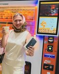 Squeezy, vending machine (59, 3 Street, Al Safa 1, Jumeirah, Dubai), coffee to go