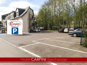 Гостиница Hôtel Carpini