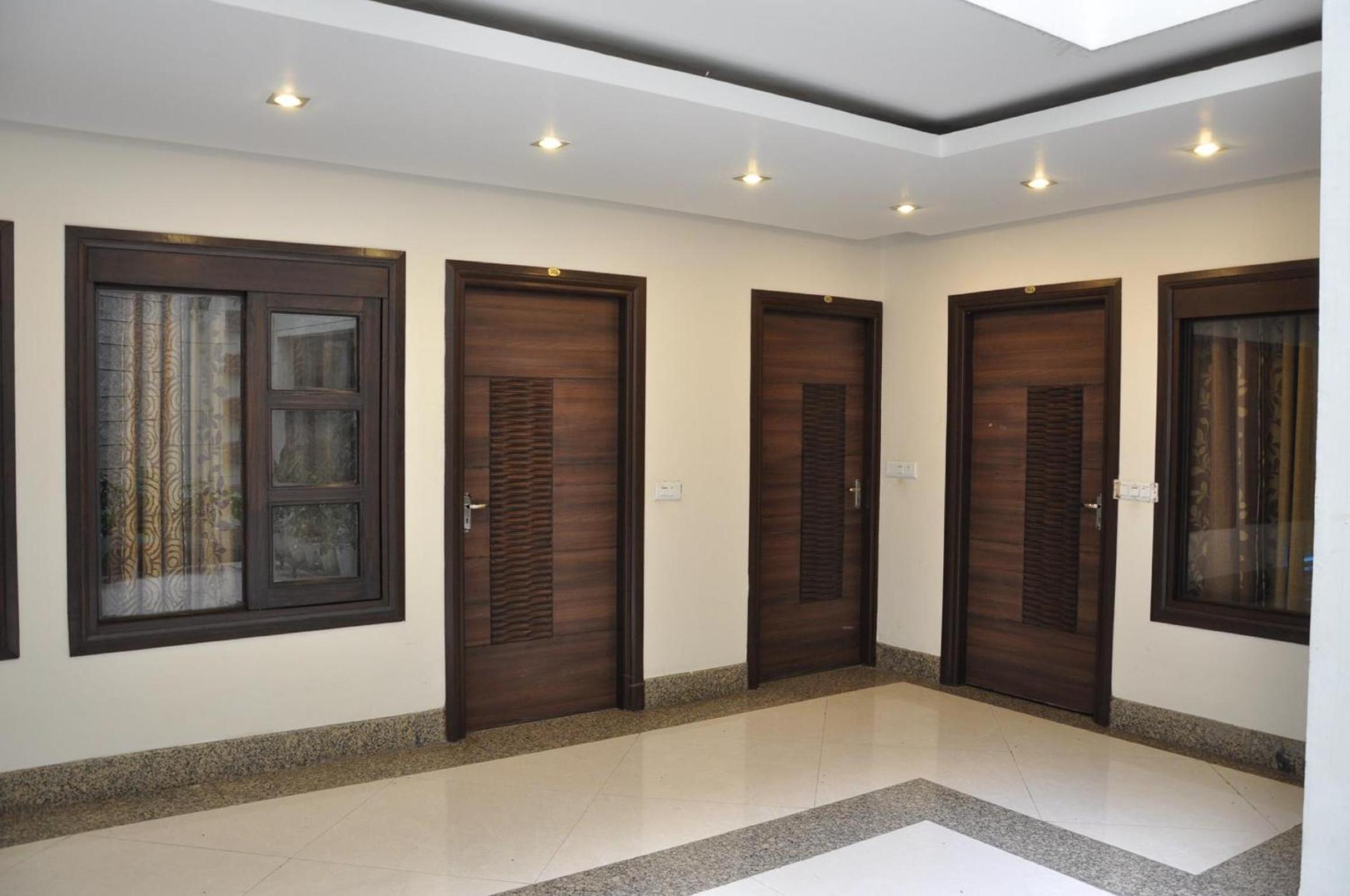Фото Hotel Diamond inn