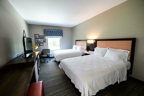 Гостиница Hampton Inn & Suites Lenoir