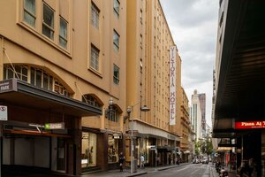Гостиница The Victoria Hotel Melbourne