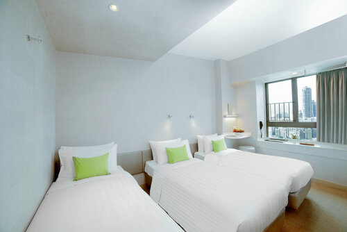 Гостиница Hotel Ease Mong Kok в Коулуне