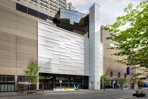 Гостиница W Toronto