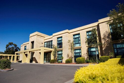 Гостиница Quest Narre Warren