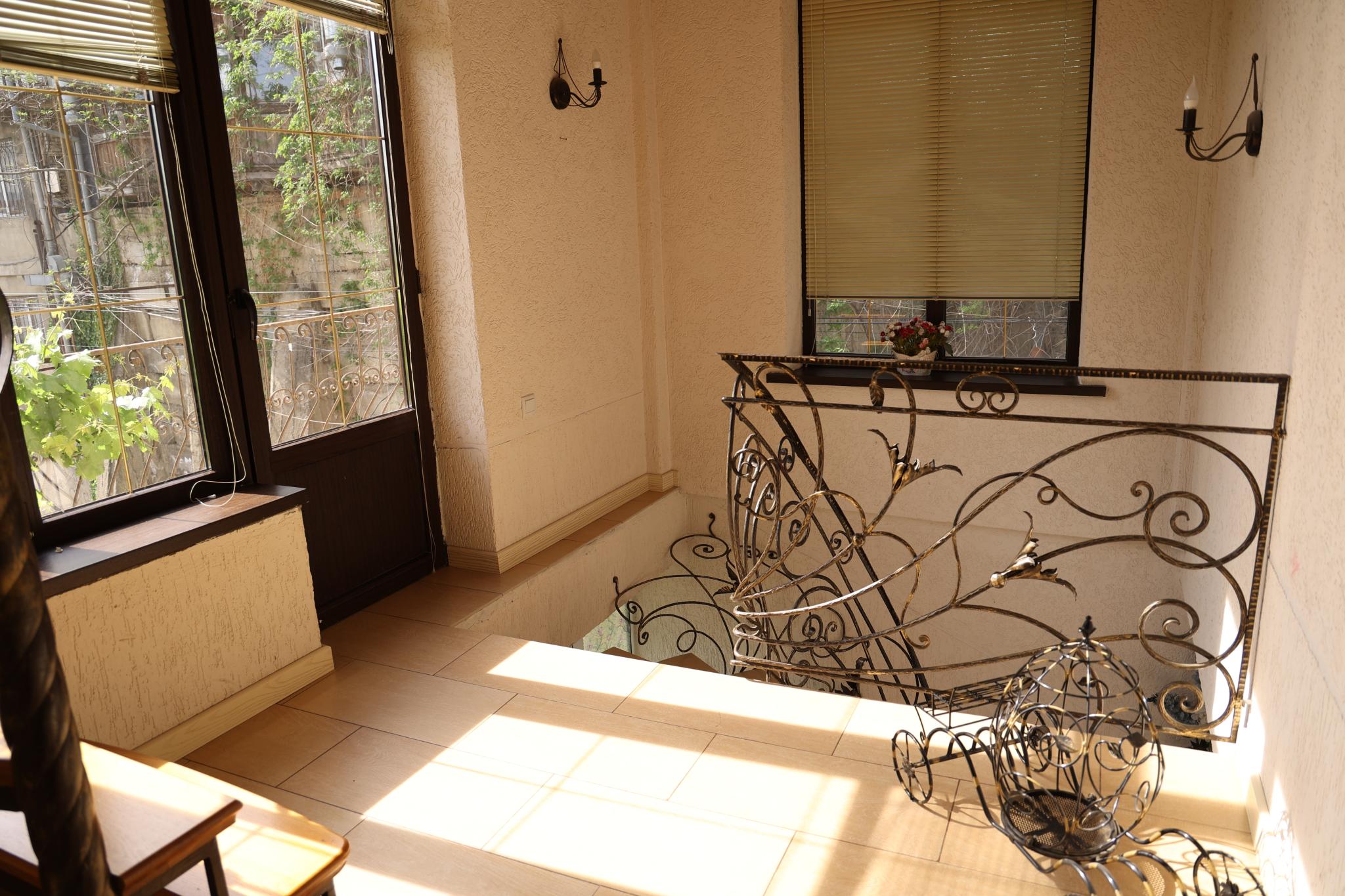 Фото Эленика на Агабабова 40