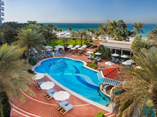 Гостиница Ajman Hotel & Villas в Аджмане