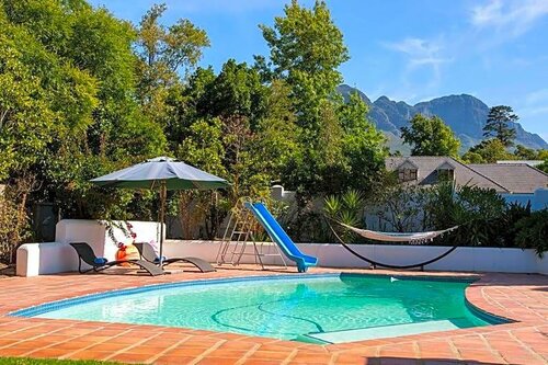 Гостиница Albourne Boutique Guest House в Кейптауне