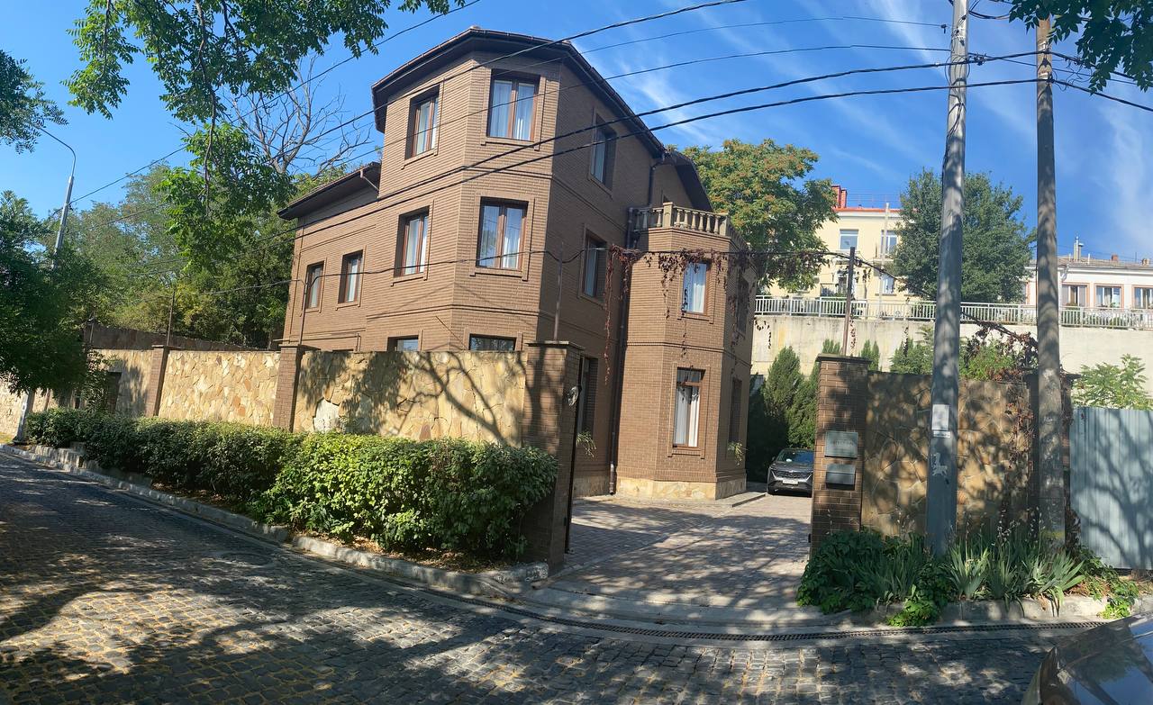 Фото Август inn